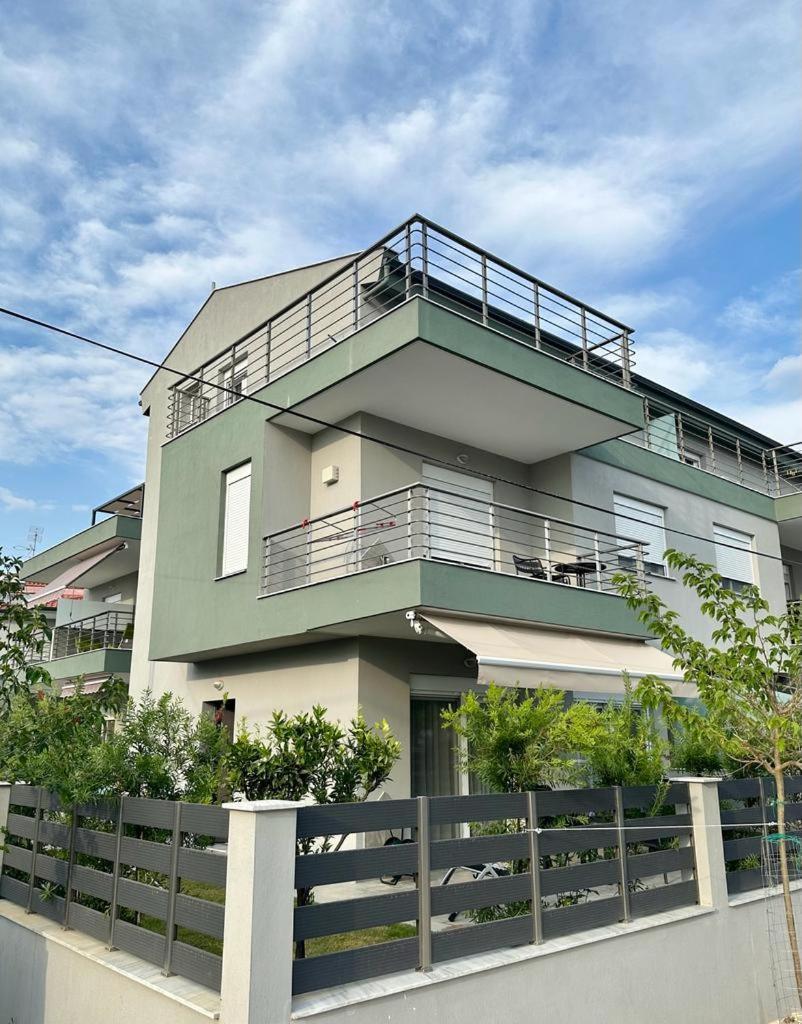 Blue Fish Luxury Villa ニキティ エクステリア 写真